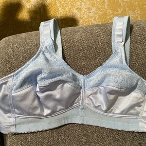 New Jodee Mastectomy Less Shoulder Pain baby blue bra fasten in back 38B